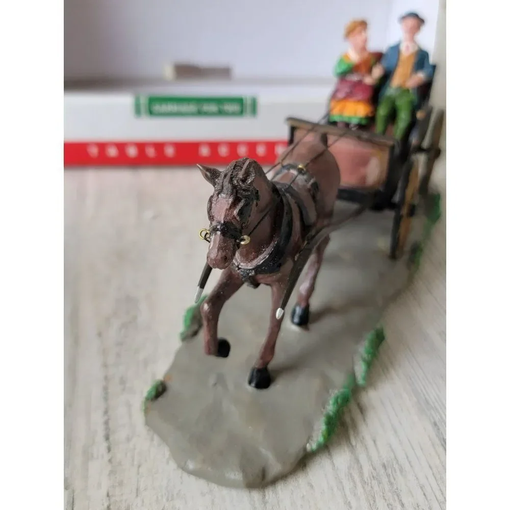 Country Cove carriage for two 2007 Xmas Village‎ accessory horse
